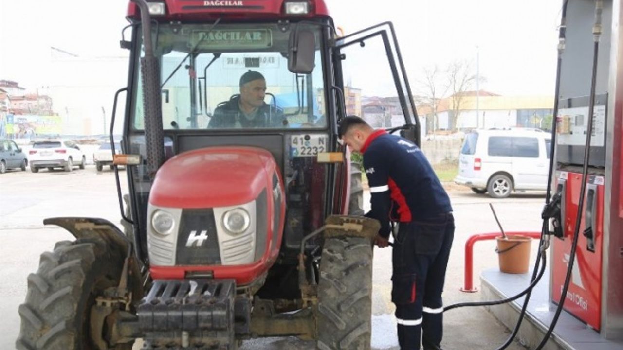 Kocaeli'de depoyu dolduran çiftçi tarlanın yolunu tutuyor