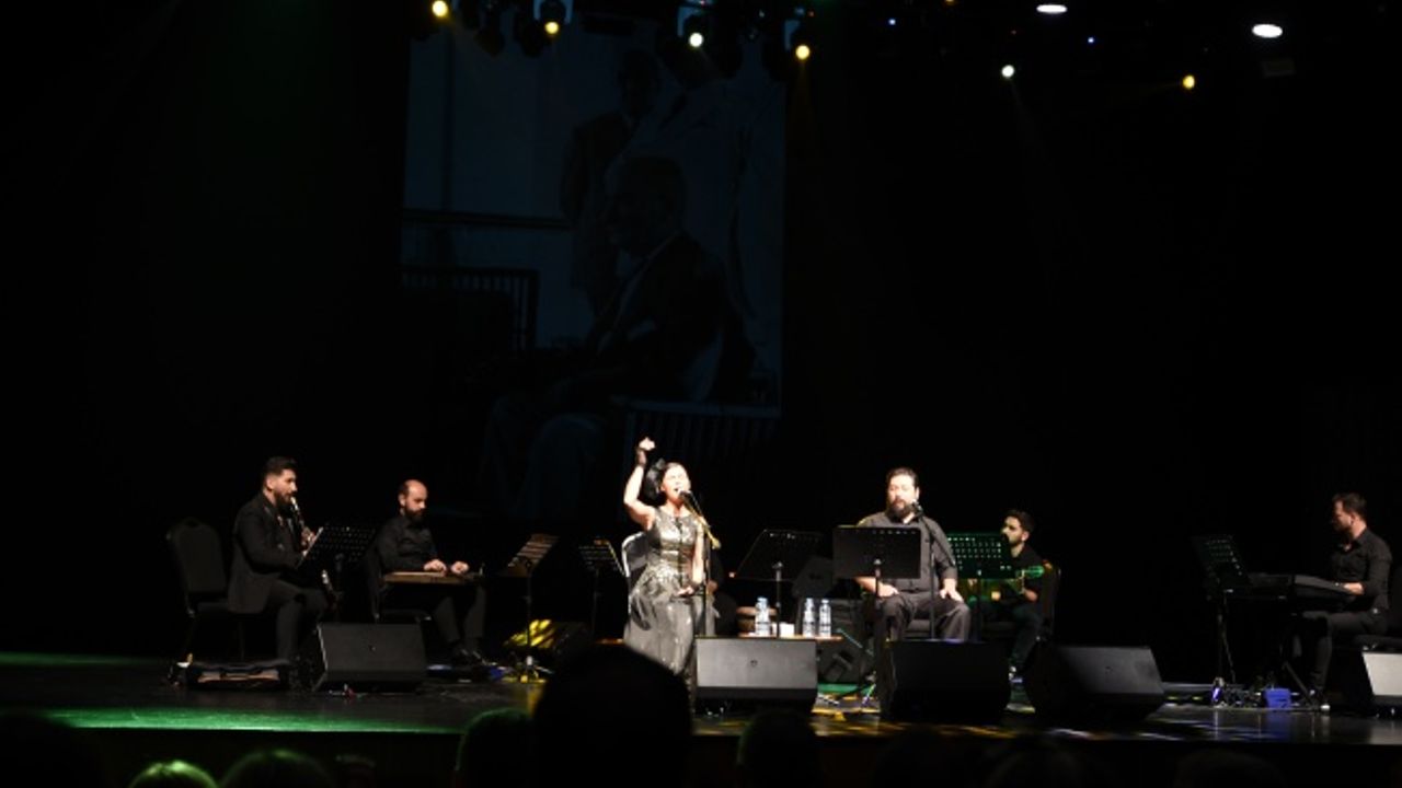 KSO Oda Orkestrası Atatürk için sahne aldı