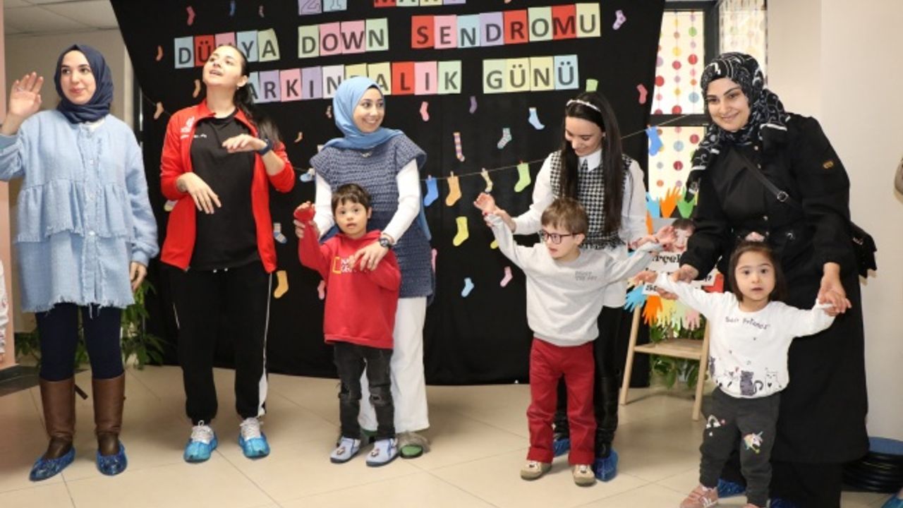 Anne Şehir’den Down Sendrumlu  miniklere anlamlı etkinlik
