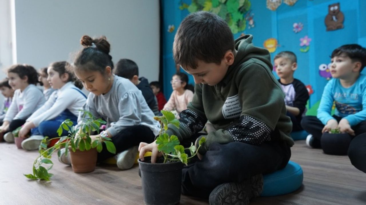 Çocuk kulüplerinde renkli etkinlikler