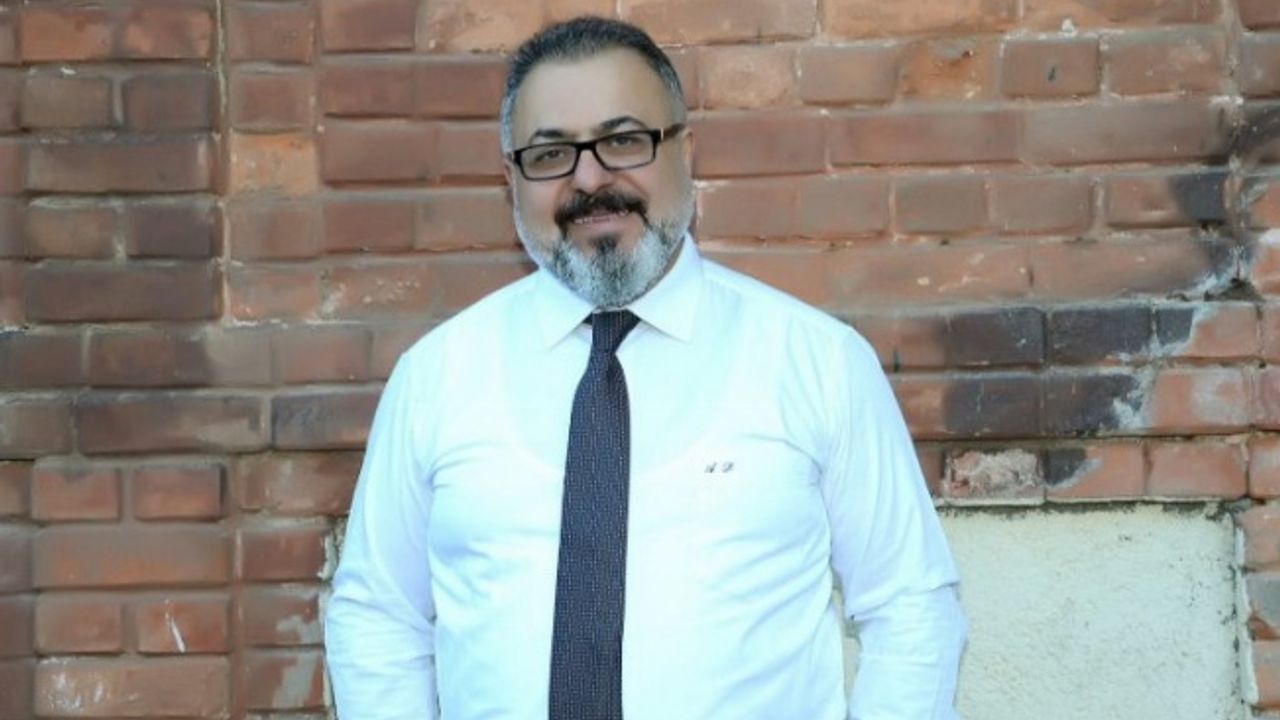 Halk Ozanı Delen’in 'Siyaset Zamanı Değil Şimdi' şiiri yoğun ilgi gördü