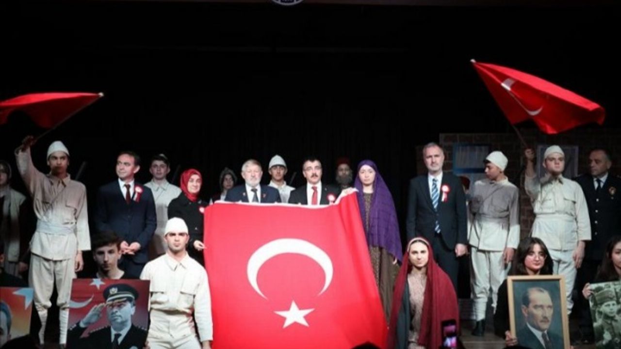 İnegöl'de Çanakkale Zaferi'nin 108'inci yılı yad edildi