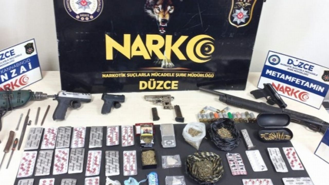 Düzce’de 8 ayrı adrese eş zamanlı NARKO operasyon
