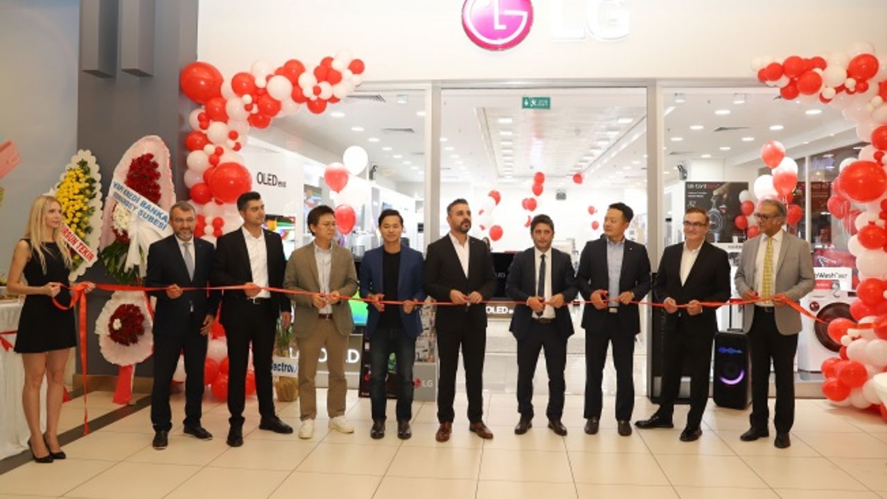 LG Brandshop’un yeni mağazası Gebze Center’da açıldı
