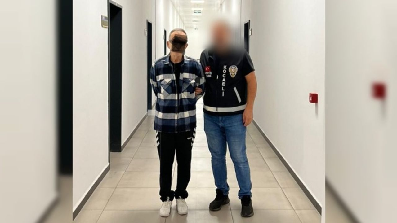 115 yıl hapis cezasıyla aranıyordu