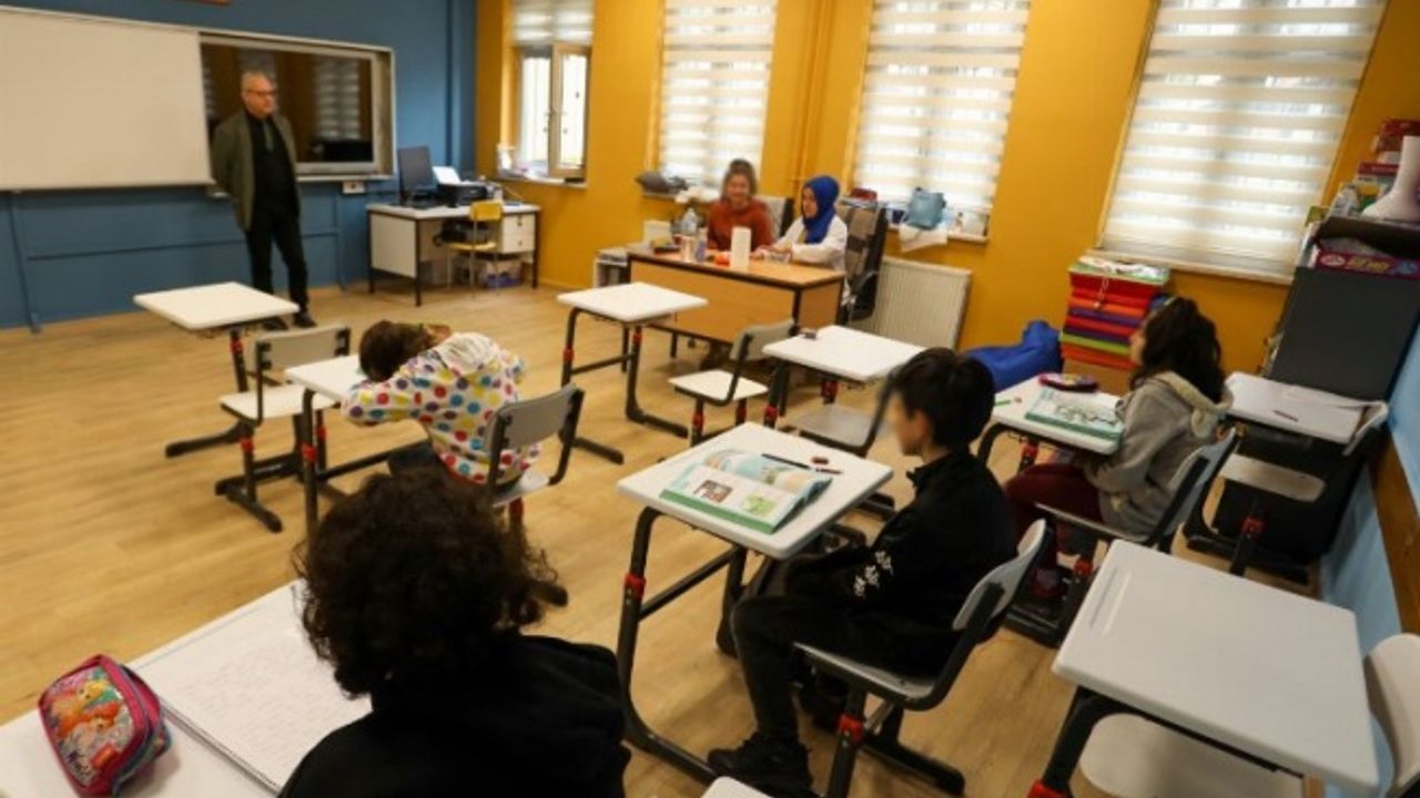 Kocaeli’nin özel çocuklarına 100. yılda 100 özel sınıf