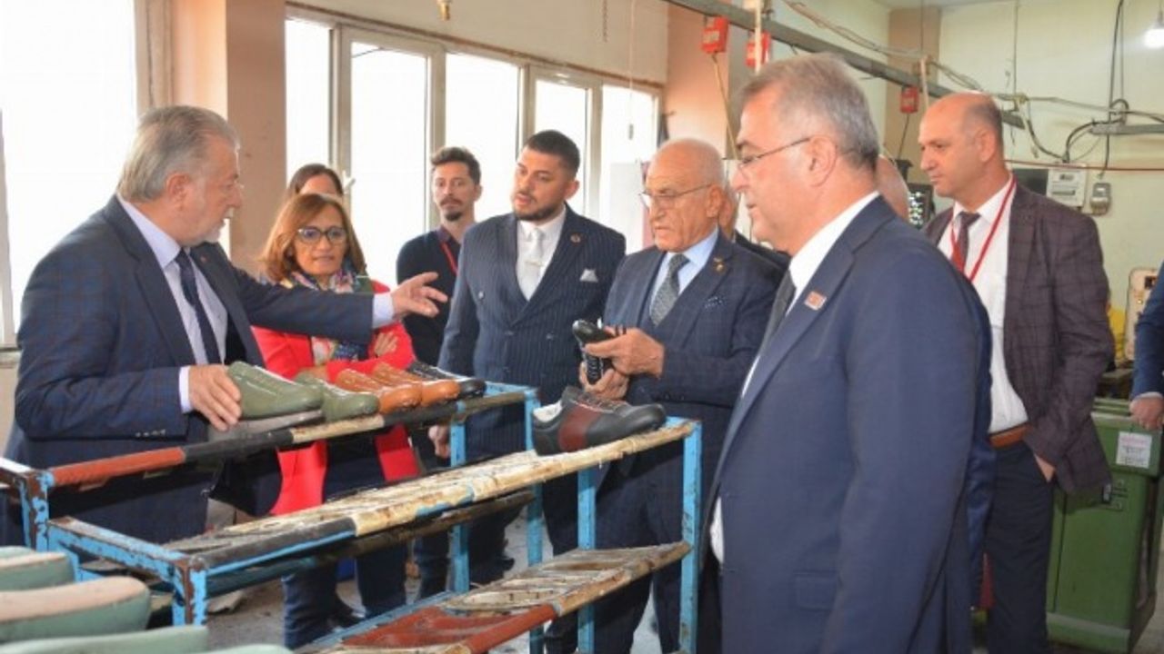 Yabancı işçilerin durumu Akıl Çalıştayı'nda masaya yatırıldı