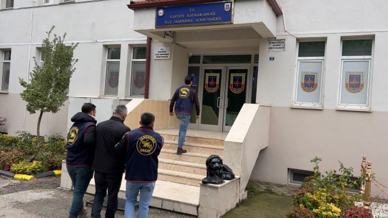 10 yıl hapis  ile aranan hükümlü yakalandı