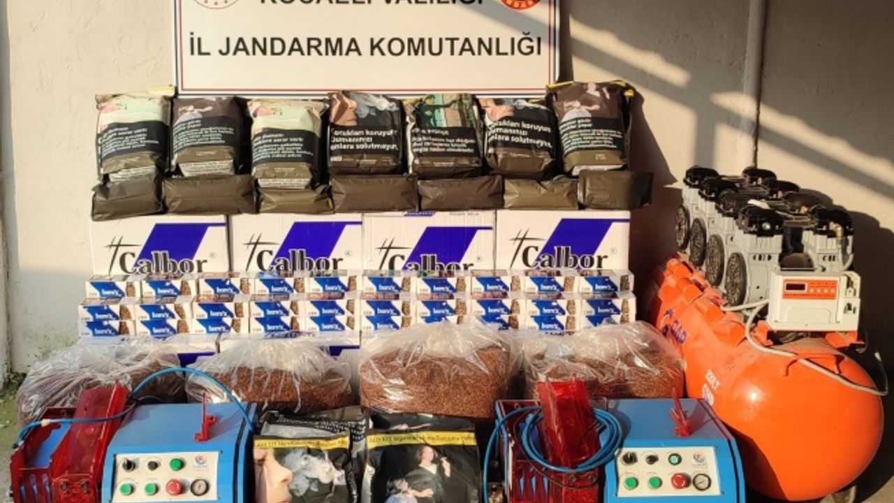 Jandarmadan  kaçak makaron ve tütün operasyonu