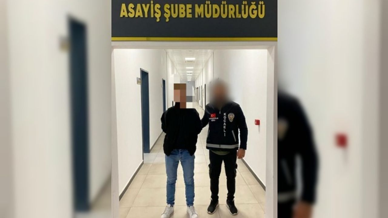 Çocuğa cinsel istismar suçundan aranıyordu