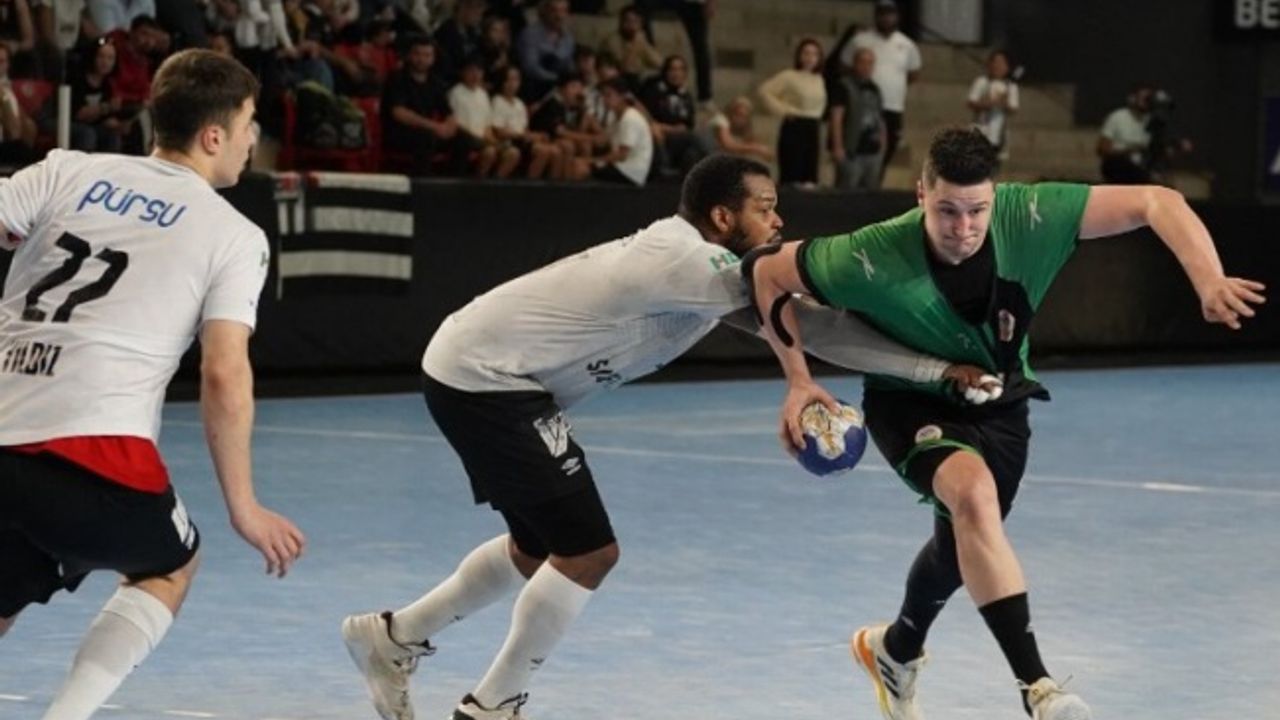 Sakarya hentbol final serisinin ilk maçında mağlup oldu