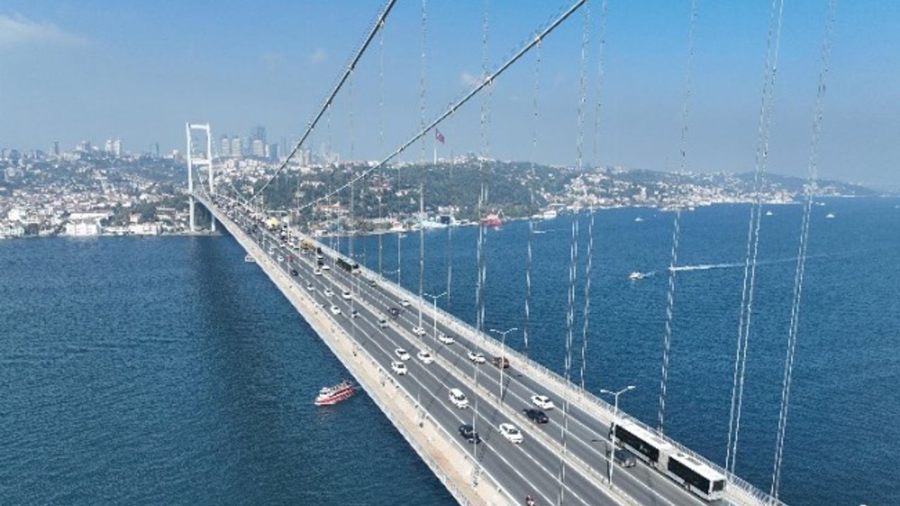 Türkiye'de en çok araç FSM Köprüsü'nden geçiyor