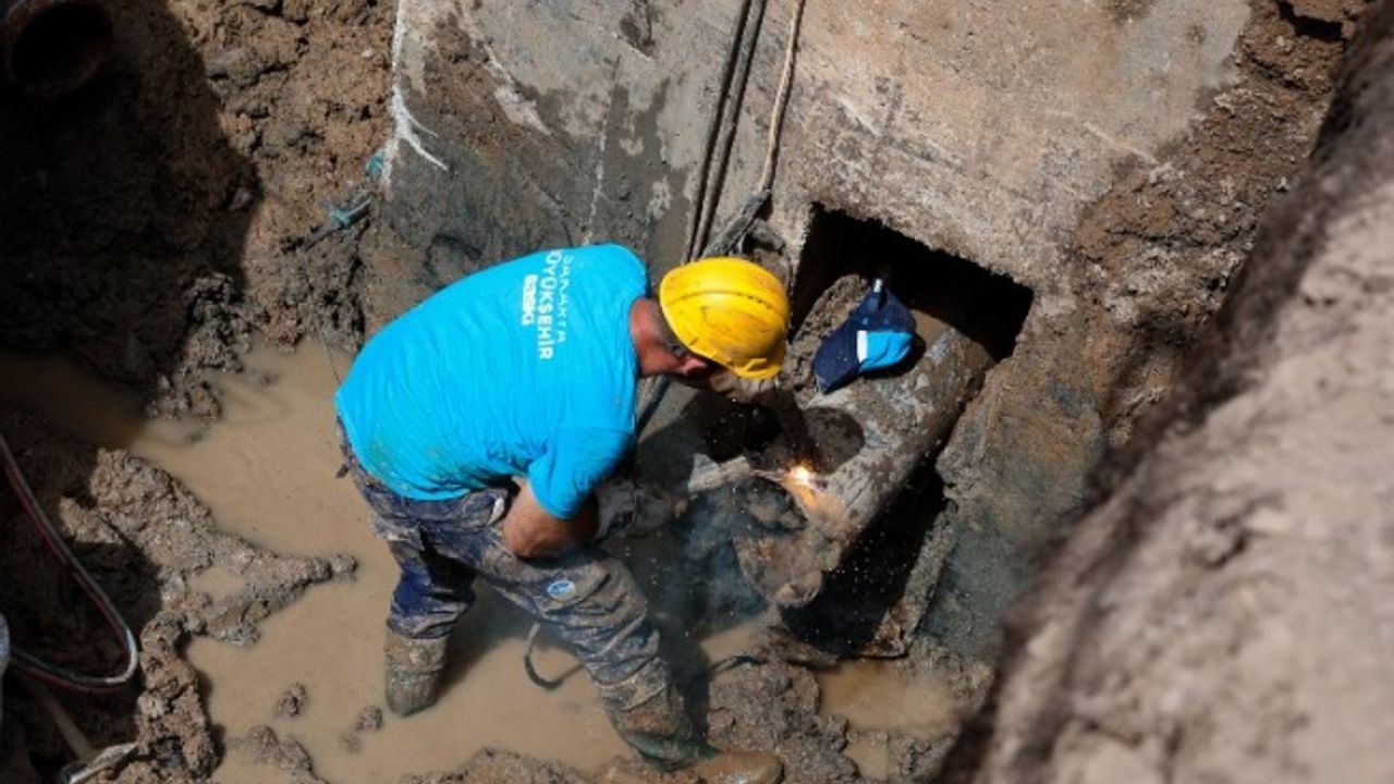 “Bilinçsiz tüketim su kaynaklarının geleceğini tehlikeye atıyor”