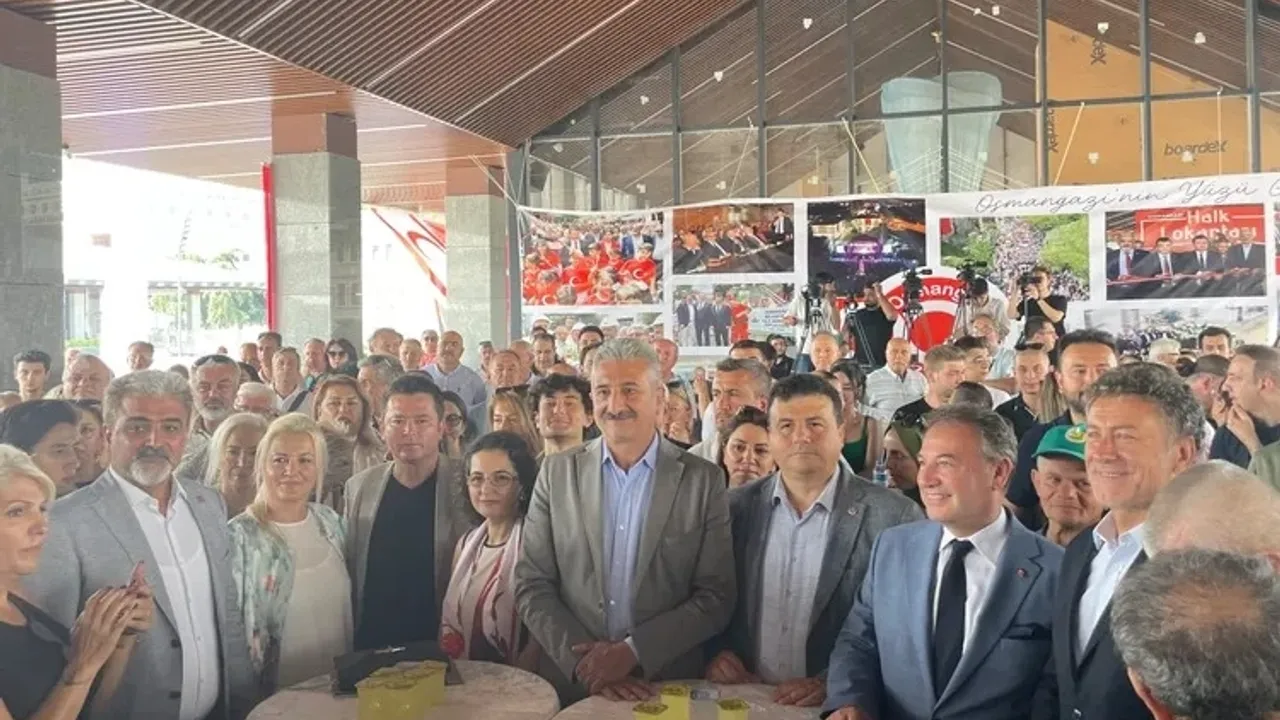 Bursa'da gençlere özel mekan: Osmangazi'de Genç Kafe açılışı yapıldı