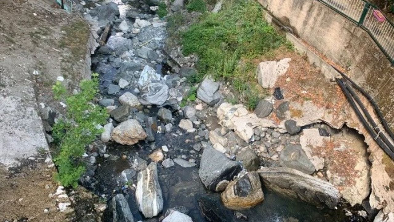 Bursa'da Saitabat Şelalesi’nin bakımsızlığı vatandaşın dikkatini çekiyor