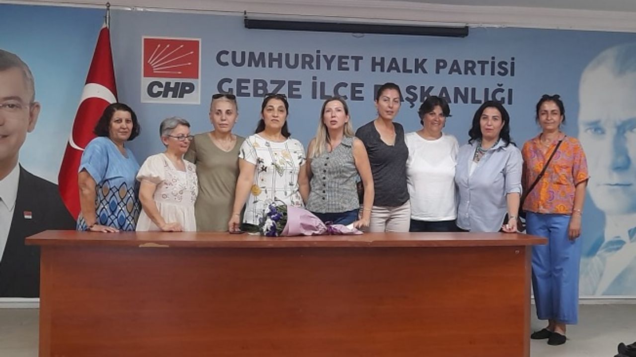 CHP Gebze Kadın Kolları Görev Dağılımı Yaptı