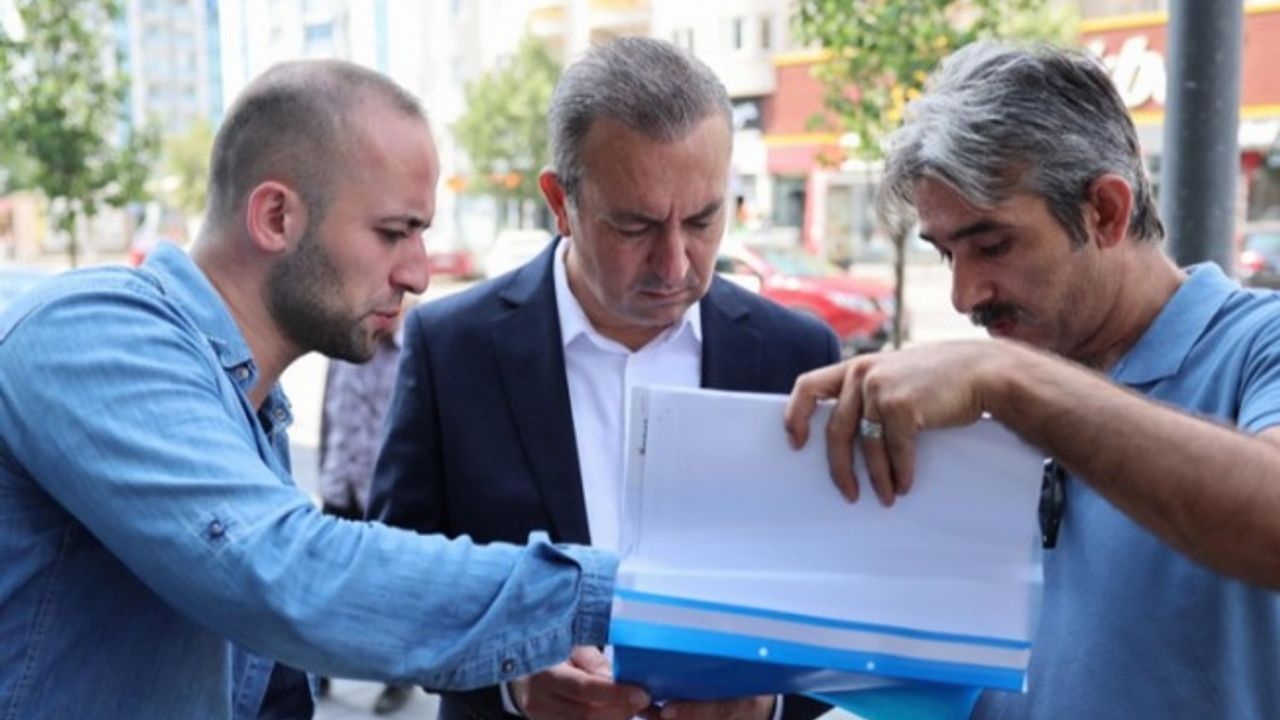 Sivas'ta Eski Sanayi'de tapular veriliyor