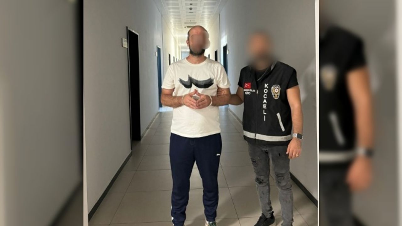 8 yıl 5 ay kesinleşmiş ağır hapis cezası ile aranıyordu
