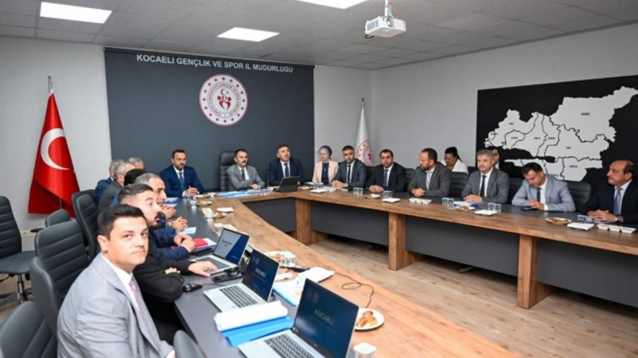 Gençlik ve Spor İl Müdürlüğünden Vali Aktaş'a Brifing