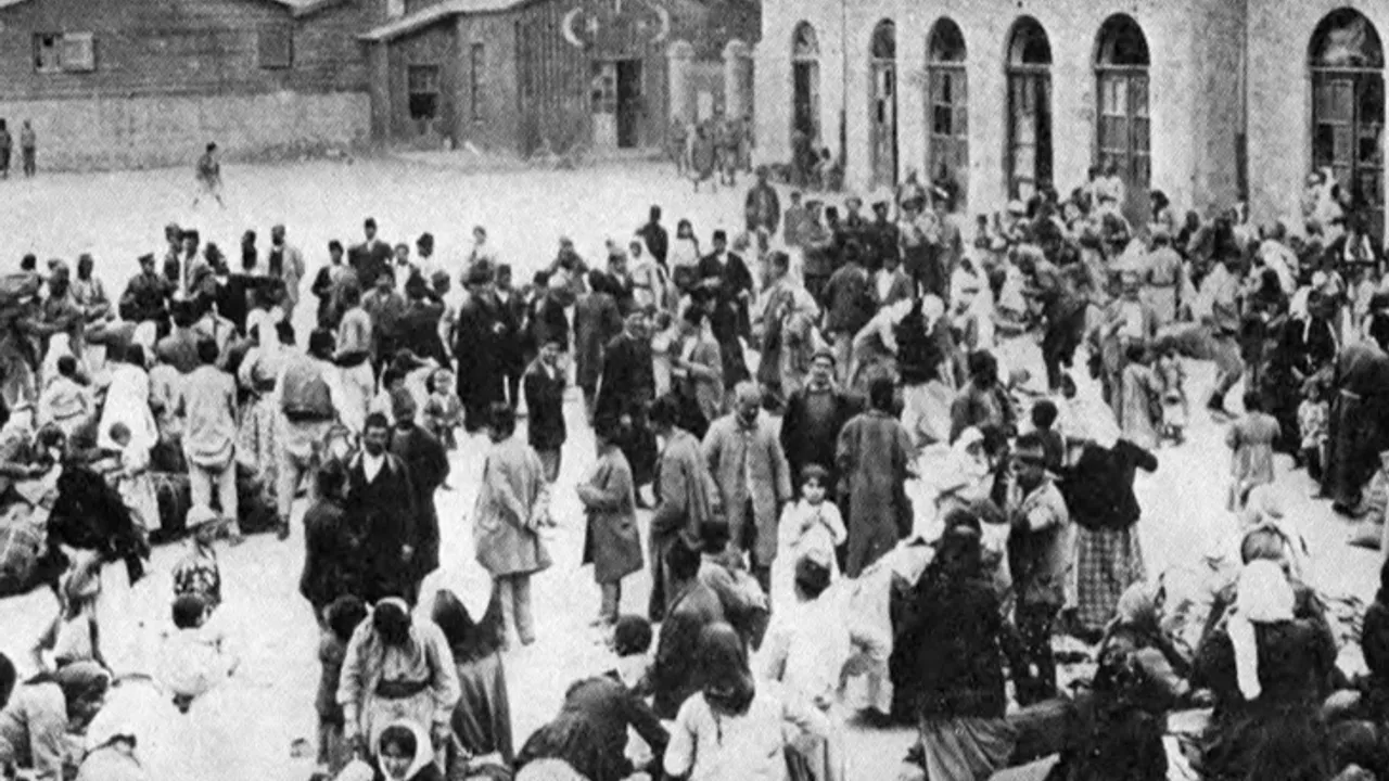 Hakan Boz: Ermeni Tehciri soykırım değil, iskan siyasetidir
