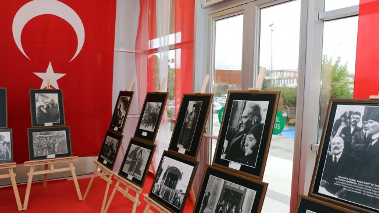 KOTO’nun Atatürk ve Cumhuriyet Sergisi ziyarete açıldı