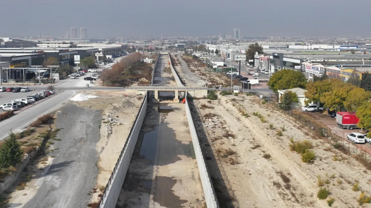 Konya'da Keçili Kanalı'nda ıslah sürüyor