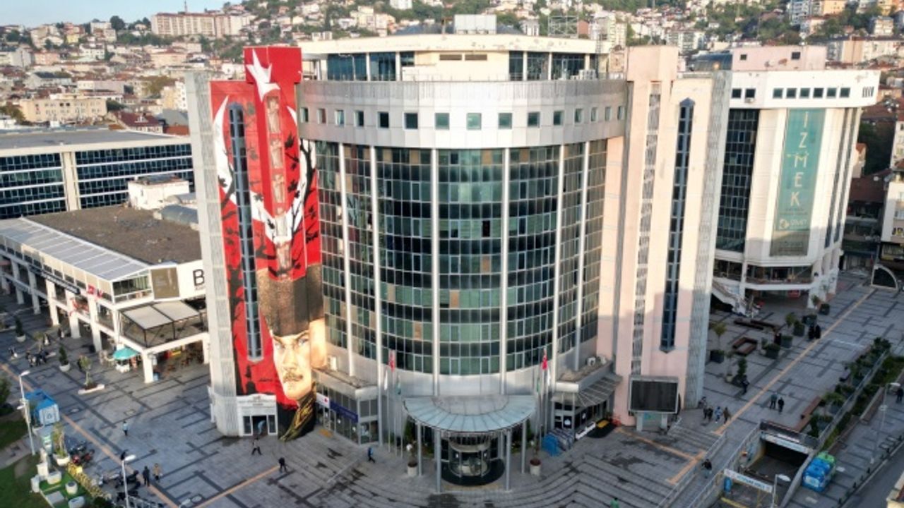 ‘’Halka dair projelere düşmanlık  eden bu tutumu şiddetle kınıyoruz’’