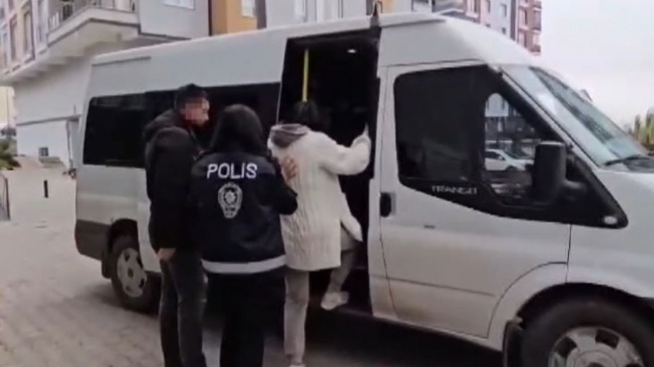 Polis, zorla fuhuş yaptırılan 10 kadını kurtardı!