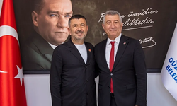 CHP'li Ağbaba’dan Güzelbahçe'ye övgü