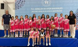 Çayırova’nın sporcularından madalya ve kupalar!