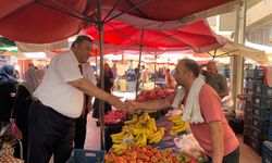 Pazarcı Esnafı: “Kredi kartı var mı?” diye soran oluyor”