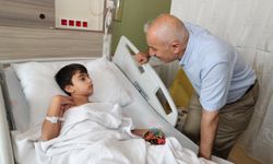 Büyükgöz’den Sünnet Olan Miniklere Moral Ziyareti