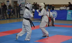 Bursa Yıldırımlı karatecilerden madalya yağmuru