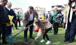 Derince’de fidanlar toprakla buluştu