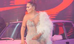 Demet Akalın’dan Muhteşem Konser!