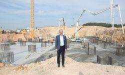 Çayırova Devlet Hastanesi’nin temel betonu dökülüyor