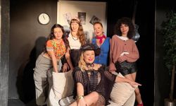 Derya Şen'in 'Şen Kızlar'ı Tiyatroda