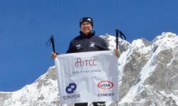 Mustafa Turan Everest Base Camp Tırmandı