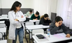 Bornova BELGEM'de deneme sınavı heyecanı