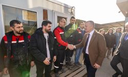 Büyükakın  çalışanlarla bir araya geldi