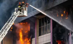 Elektrik yangınları önceden uyarı verir