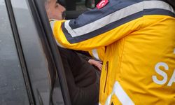 CHP'lilerin aracına belediye otobüsü çarptı!