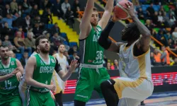 Konya Büyükşehir Belediyespor, Darüşşafaka'yı farklı yendi