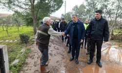 Yağıştan etkilenenlere İzmir Büyükşehir'den yerinde destek