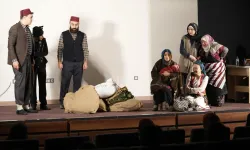 Trabzon'un kayıp yılları ilçelerde sahneye taşınıyor