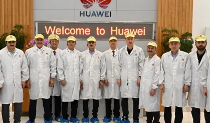 Bakan Uraloğlu Çin'de... Gündem 5G, yapay zeka ve yerli üretim