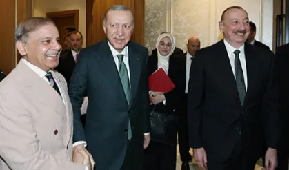 Üçlü zirveden dayanışma ve barış mesajı