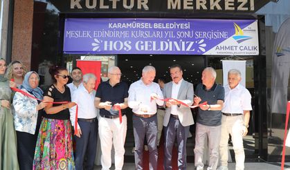 Karamürsel'de  Yıl Sonu El Sanatları Sergisi Açıldı