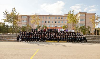 Yücel Boru Fen Lisesi’nde Gelenek Bozulmadı!