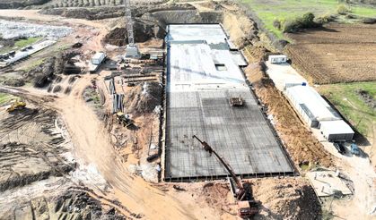 75 dönümlük dev tesiste ilk kazma vuruldu